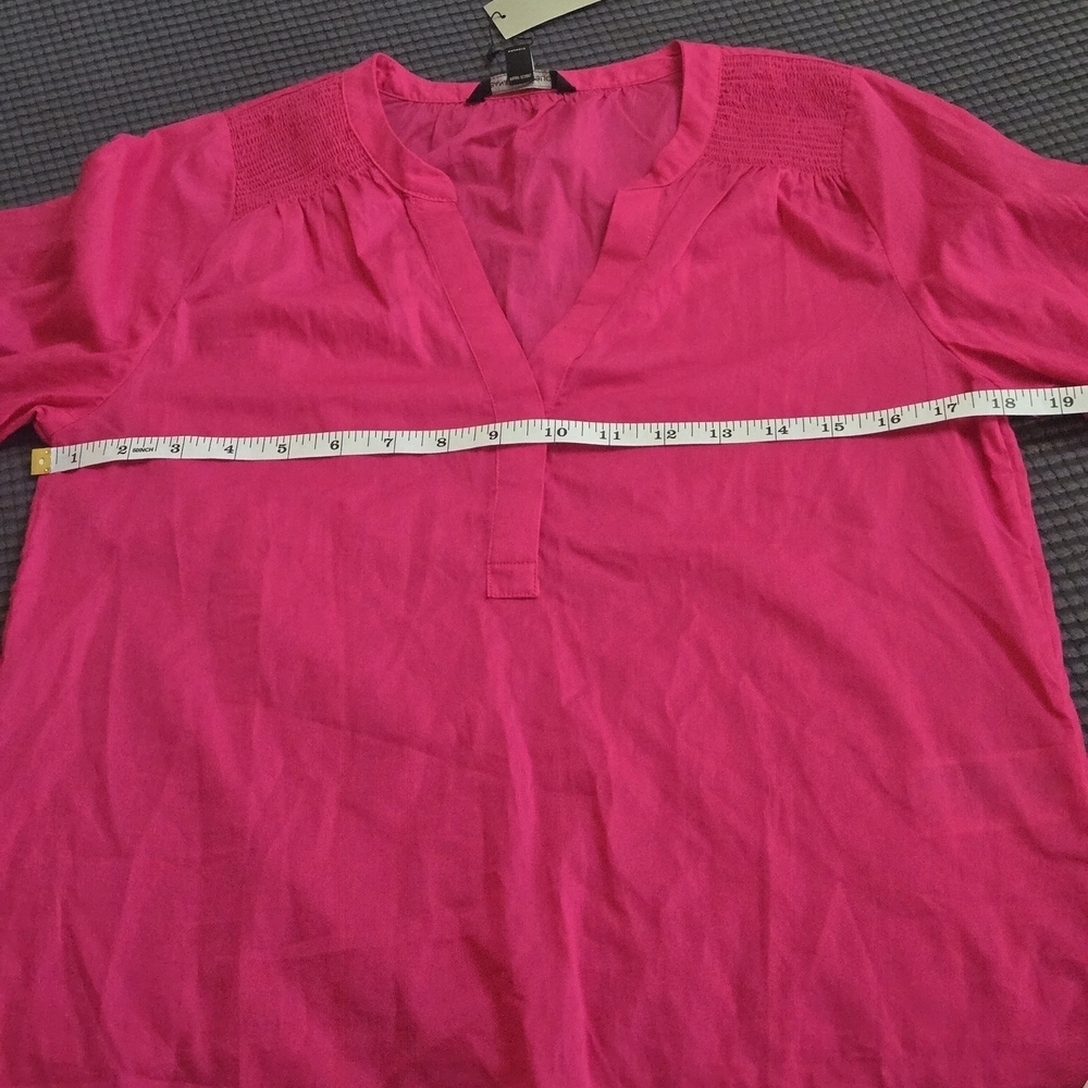 Banana Republic Pink Women's Top - Picture 7 of 9